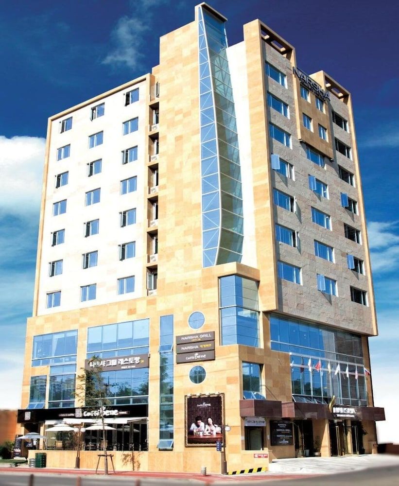 Narsha tourist hotel