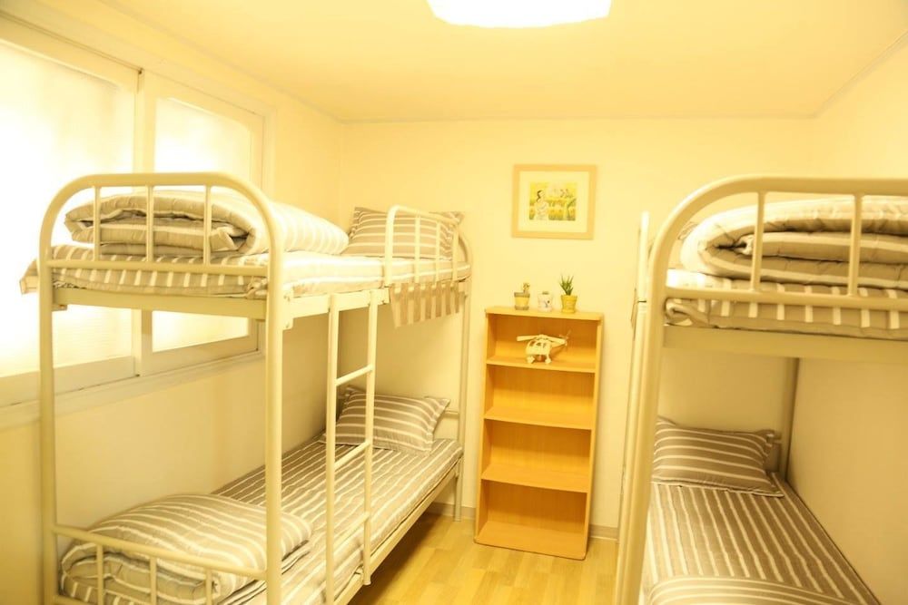 Seoul Holiday Guesthouse - Hostel