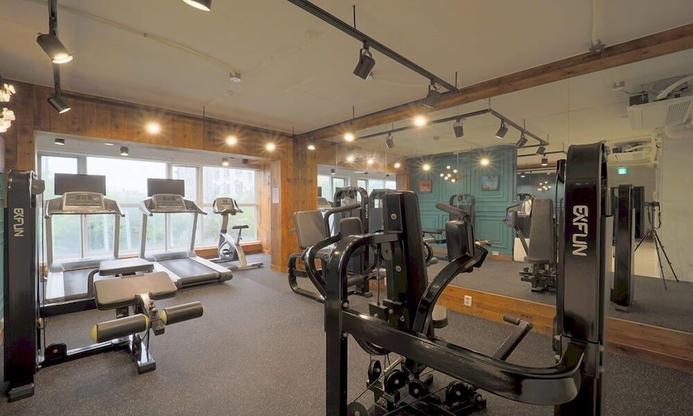 부산 2월호텔 강서신관