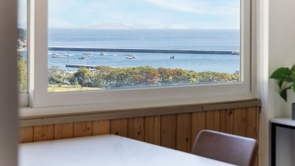 Namhae Jjhouse Pension
