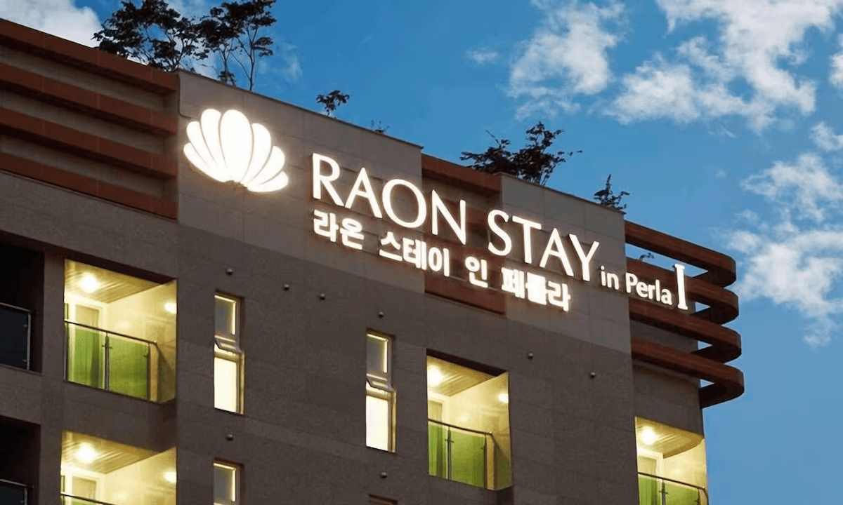 라온스테이 인 페를라