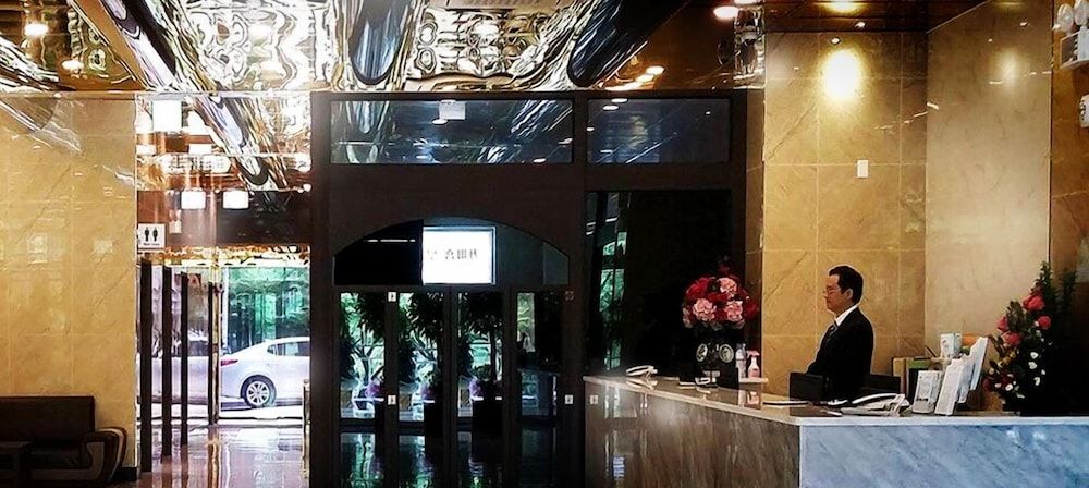Dong In Tourist Hotel