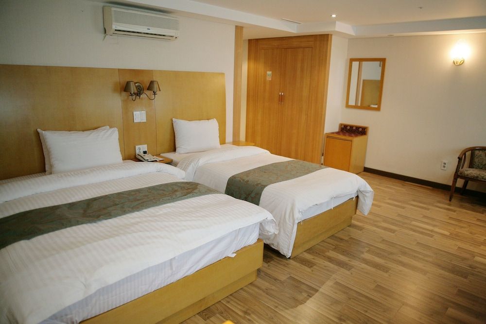 Union Tourist Hotel