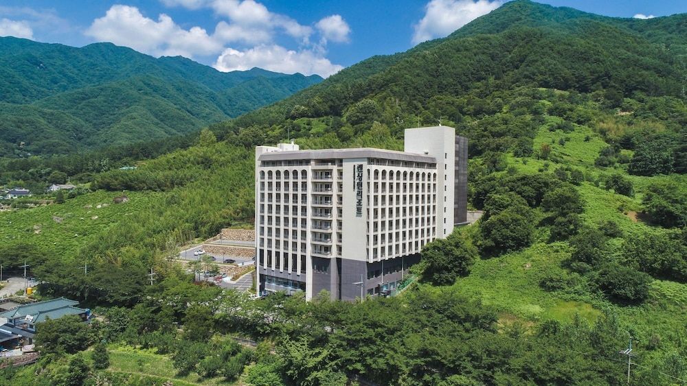 Kensington Resort Jirisan Hadong