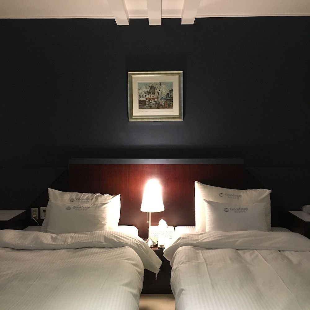 Charmant Hotel