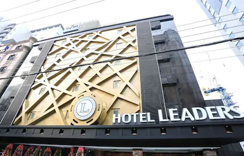 Hotel Leaders