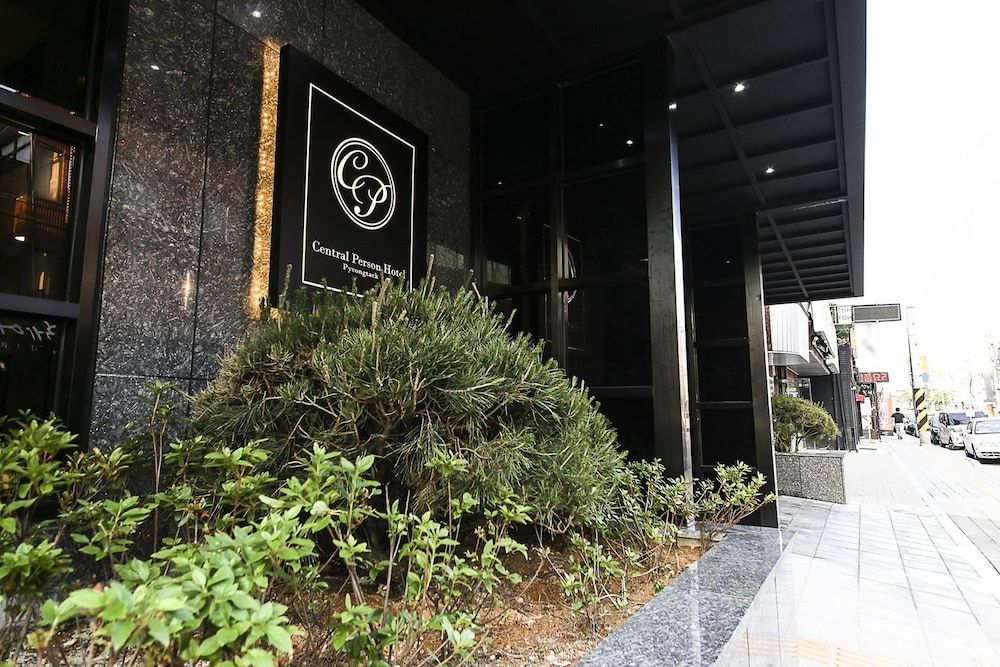 Central Person Hotel Pyeongtaek