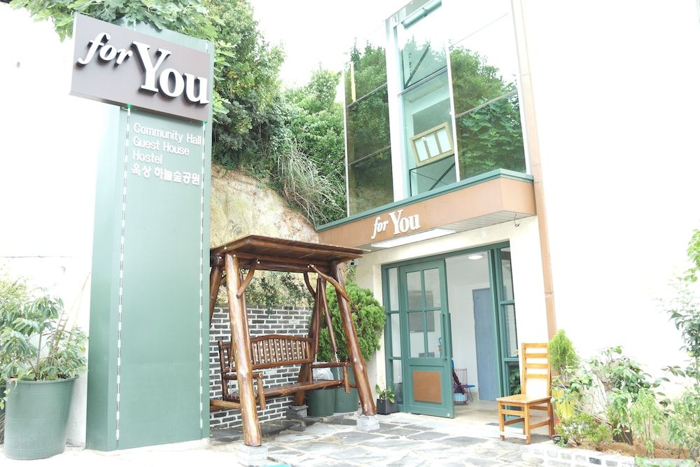 Hostel Foryou