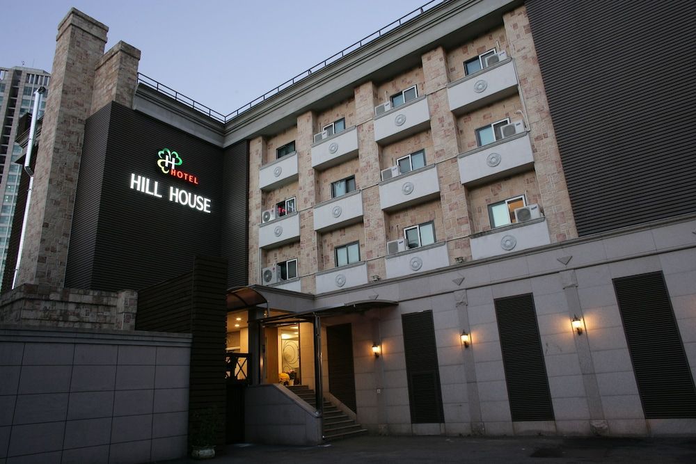 Hill house Hotel