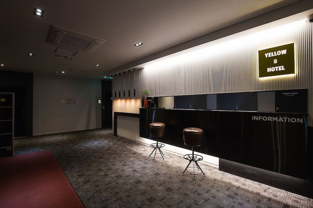 옐로우8호텔