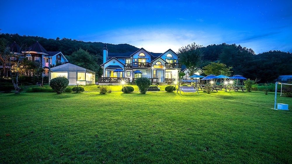 Star Sonata Pension