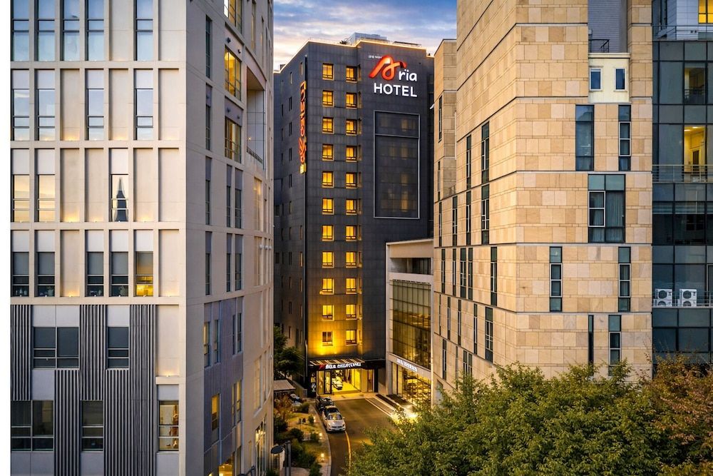 Cheonho Aria Hotel