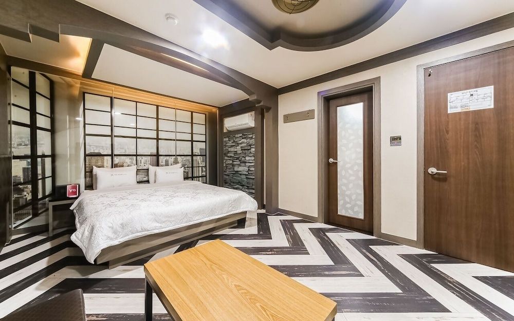 울산 삼산동 더샵 모텔