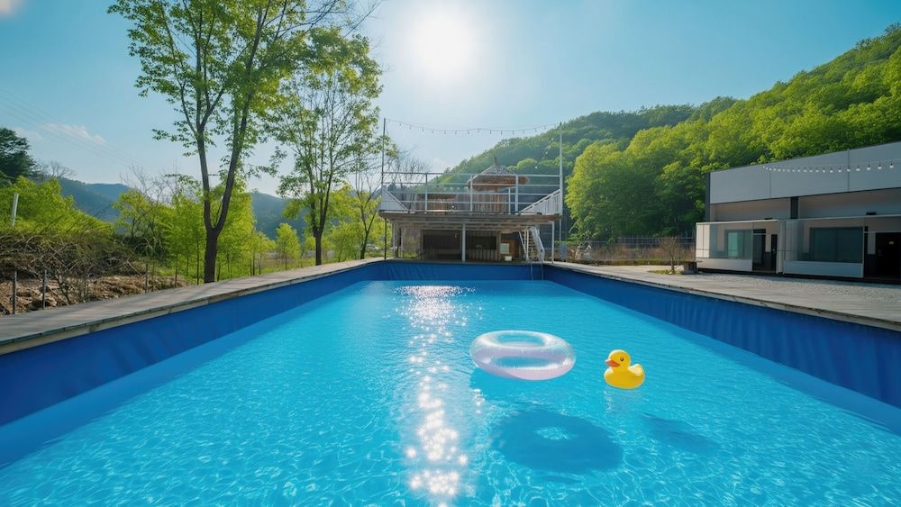 Gapyeong Yeoldudal Spapension&camping