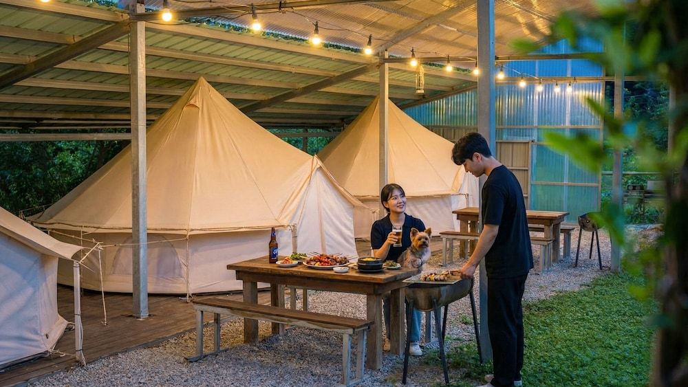 Yangyang Slowstay Pension