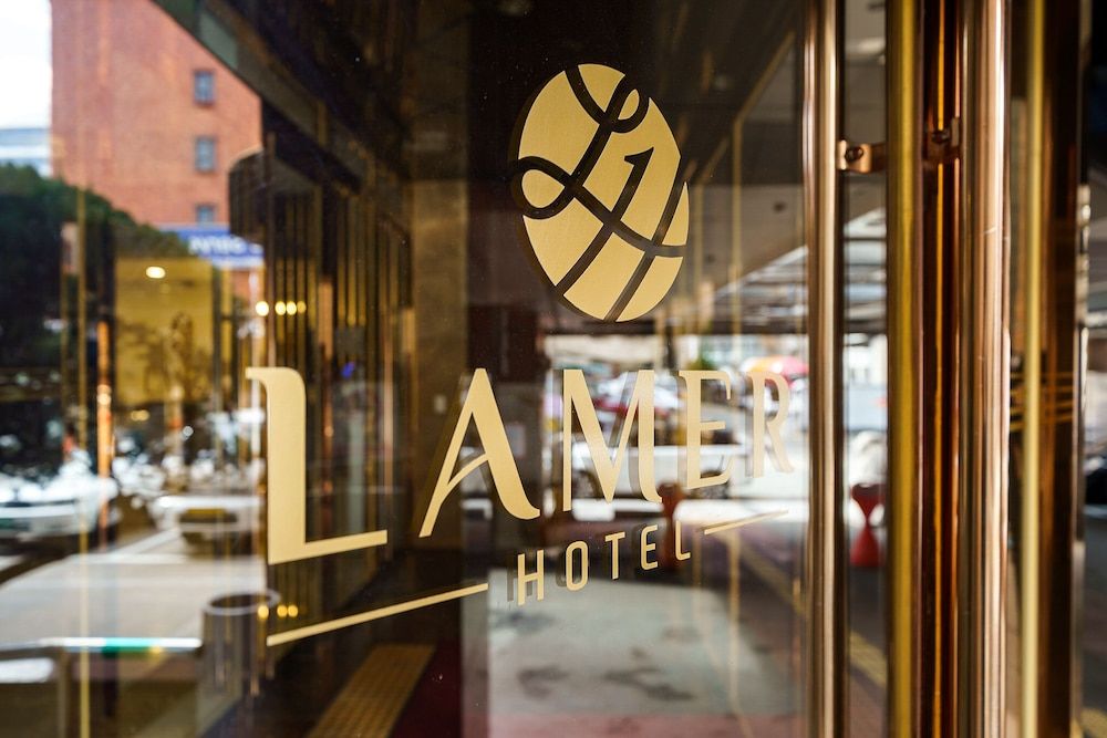La Mer Hotel